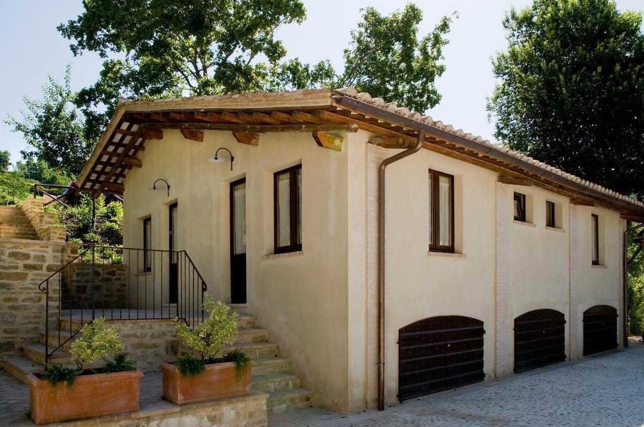 Agriturismo Le Case アッシジ エクステリア 写真
