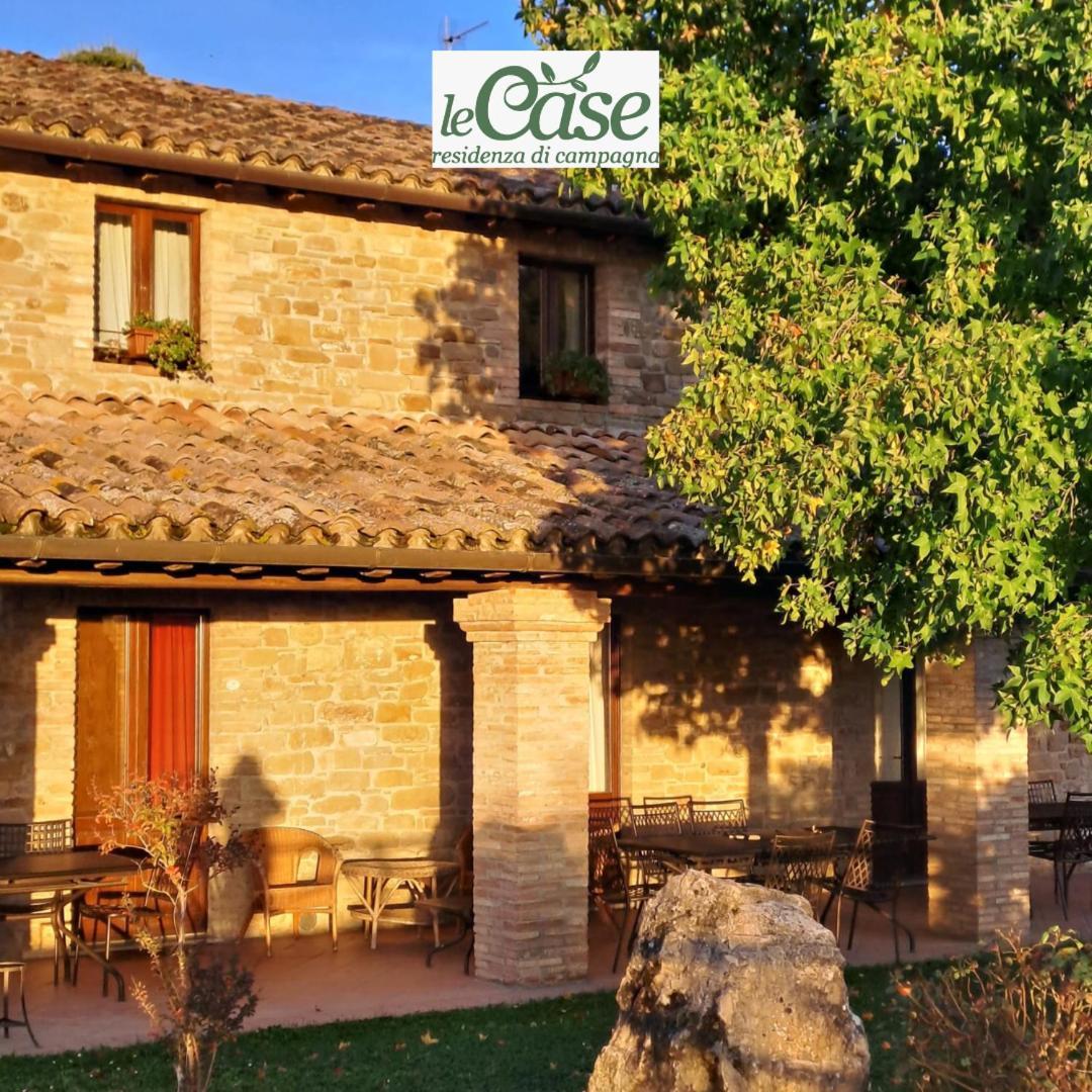 Agriturismo Le Case アッシジ エクステリア 写真
