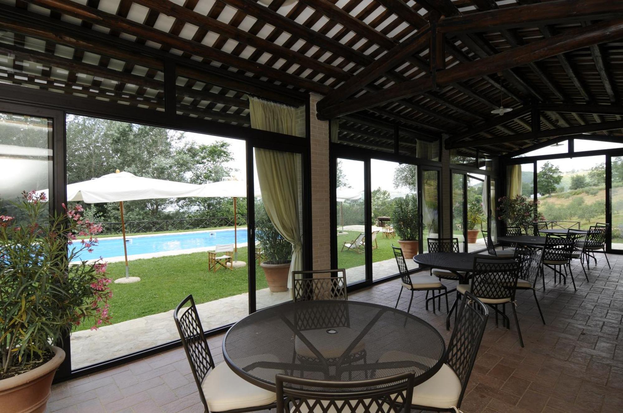 Agriturismo Le Case アッシジ エクステリア 写真