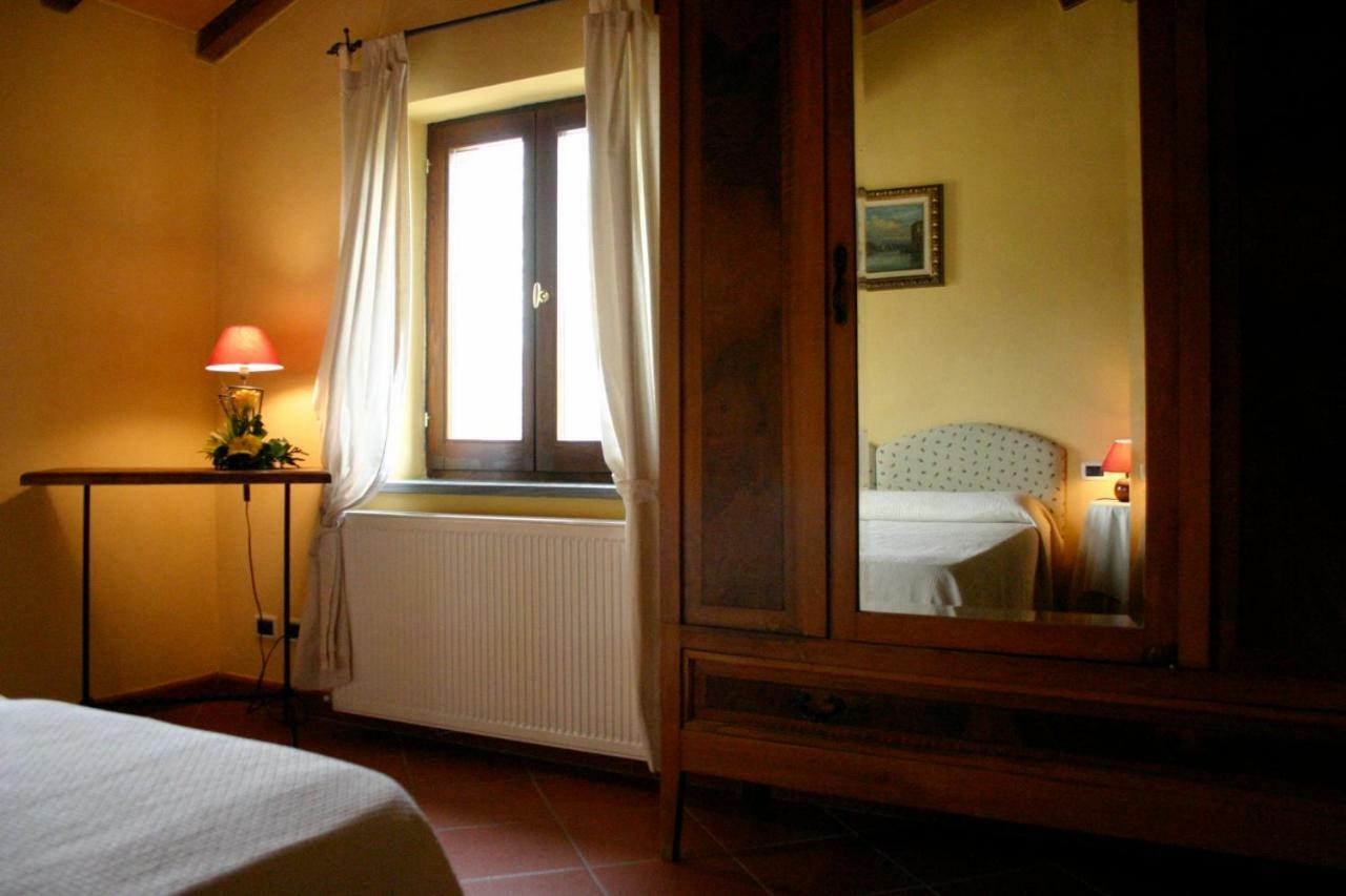 Agriturismo Le Case アッシジ エクステリア 写真